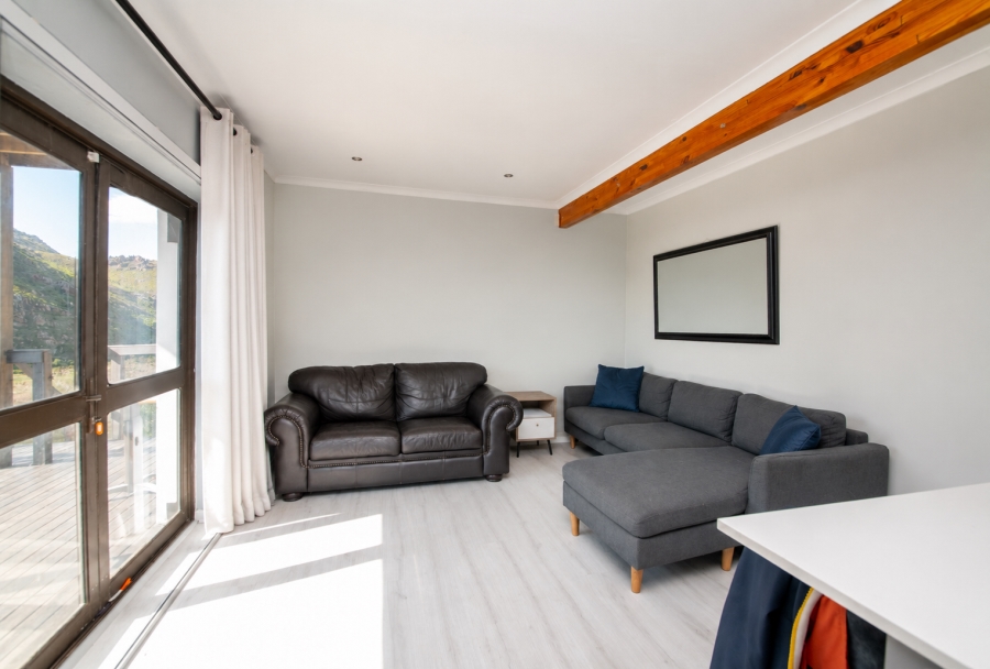 4 Bedroom Property for Sale in Rooi Els Western Cape